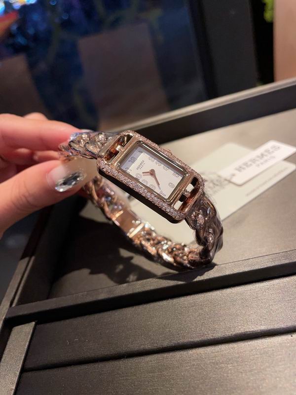 Hermes 17X23mm 06 (18)