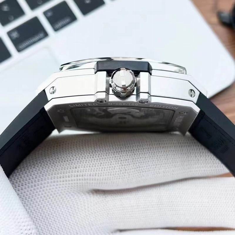 Hublot 42X13mm 32 (3)