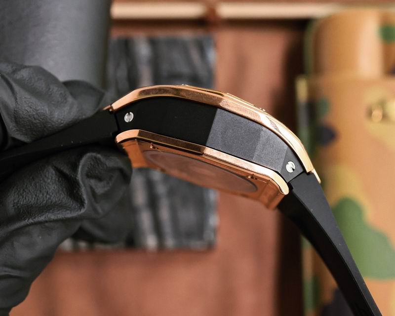 Hublot 42mm 24-Big  Bang (1)