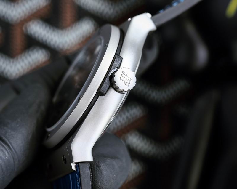 Hublot 45X13mm 27 (16)