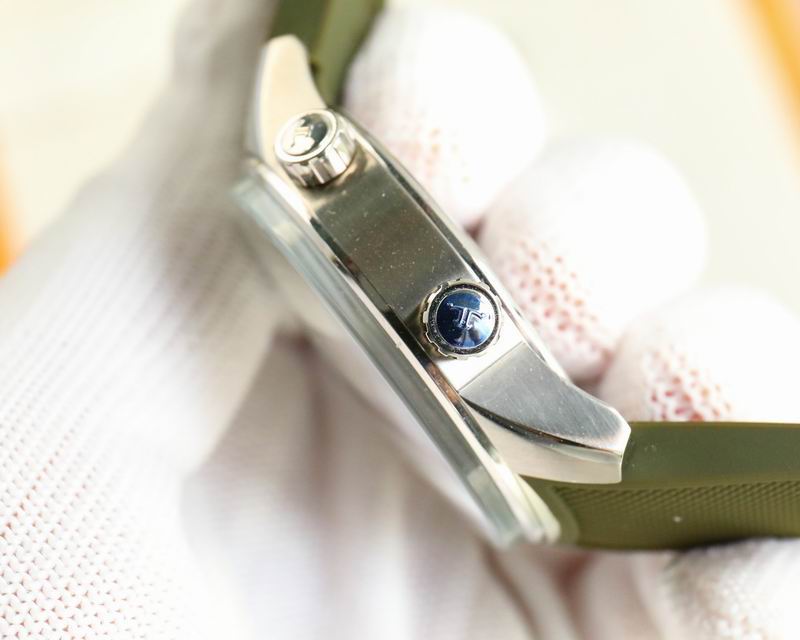 Jaeger LeCoultre 42X13.1mm 14 (11)