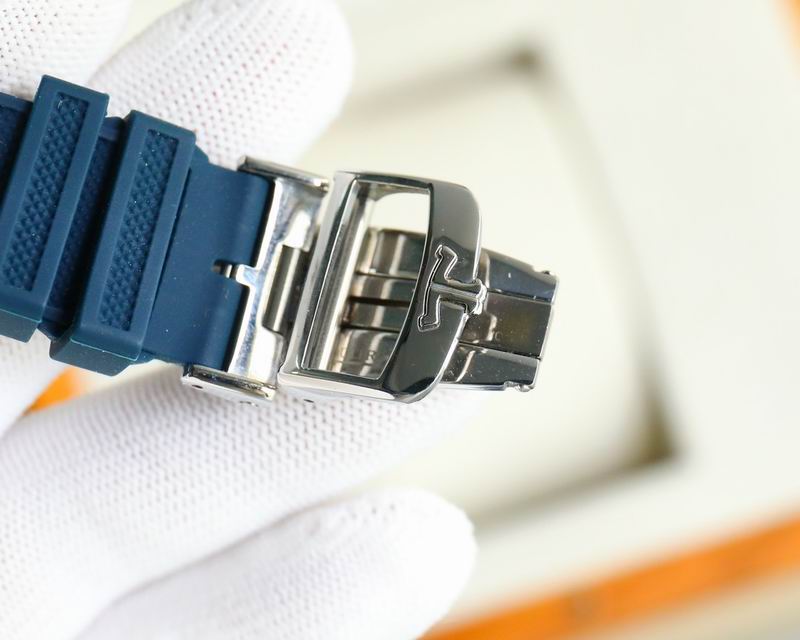 Jaeger LeCoultre 42X13.1mm 14 (24)