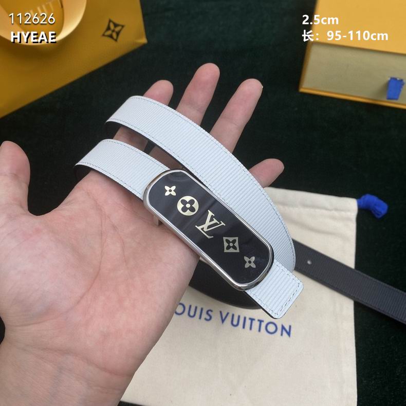 LV belt 25mmX95-110cm 8L03 (1)