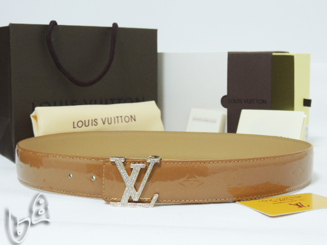 LV belt LB   (215)