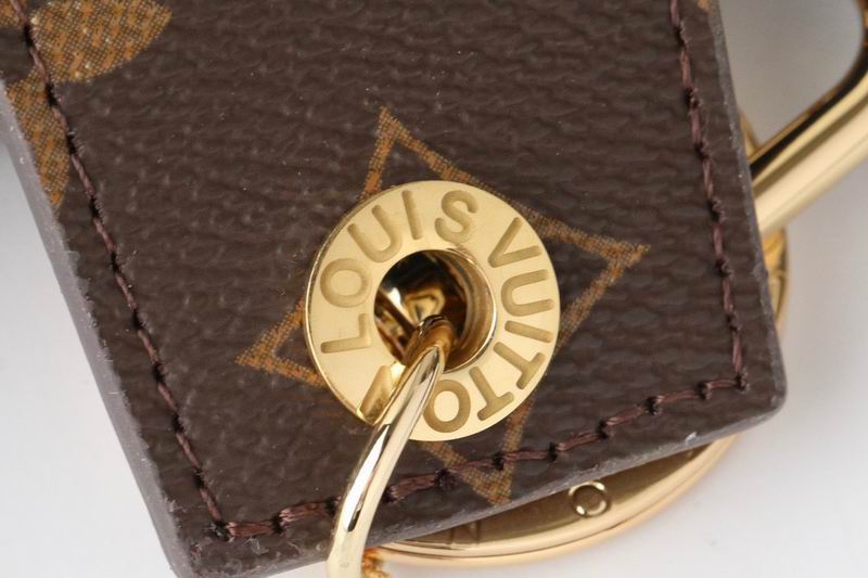 LV keyring lyh13 (2)