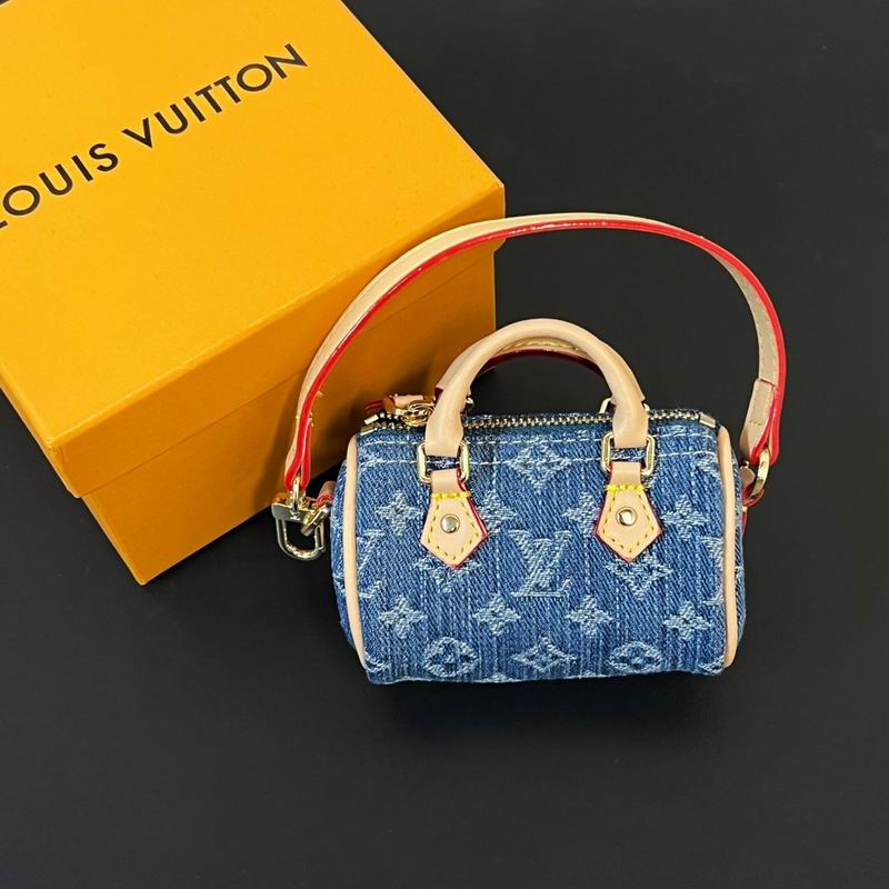 LV keyring lyh147 (1)