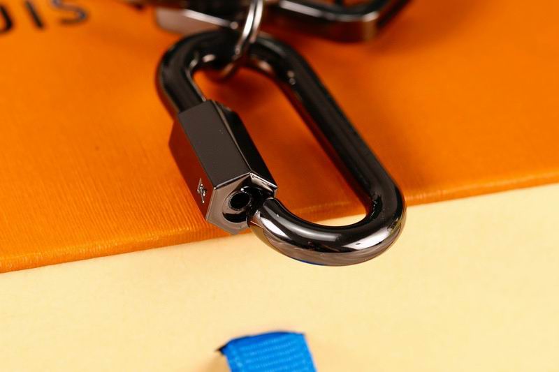 LV keyring lyh167 (14)