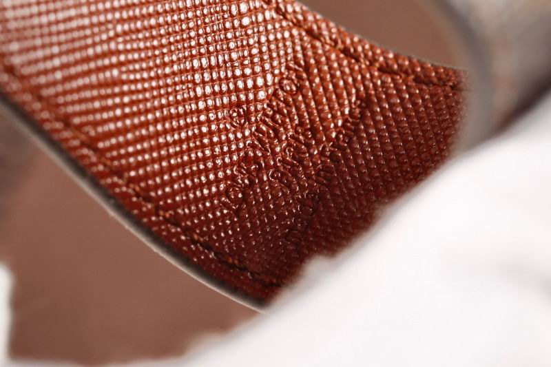 LV keyring lyh180 (9)