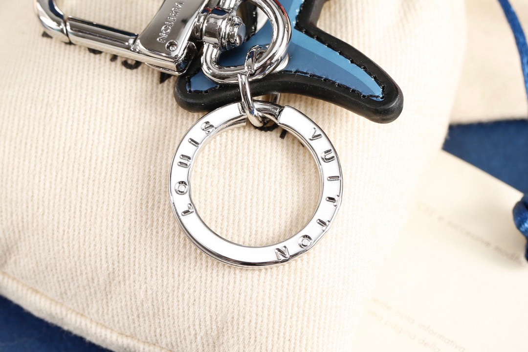 LV keyring lyh195 (8)