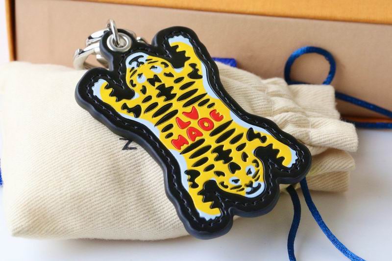 LV keyring lyh202 (2)