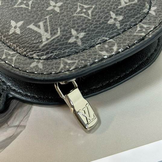 LV keyring lyh218 (50)