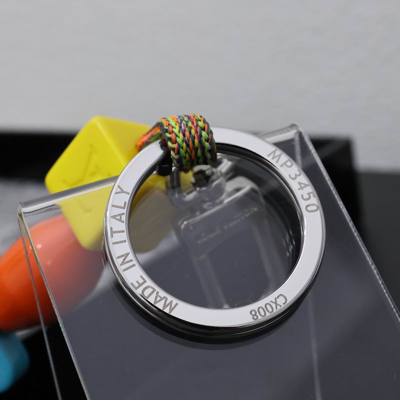 LV keyring lyh29 (5)