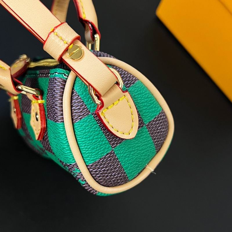 LV keyring lyh30 (8)