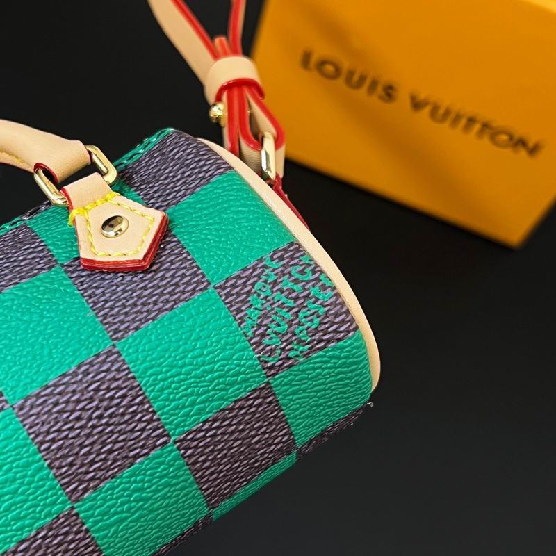 LV keyring lyh30 (9)