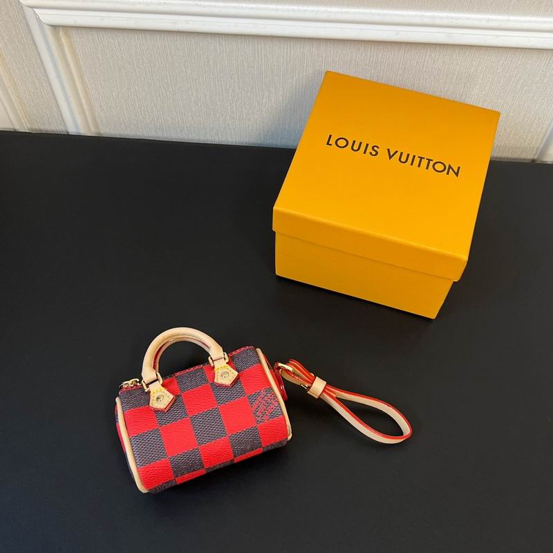 LV keyring lyh33 (2)