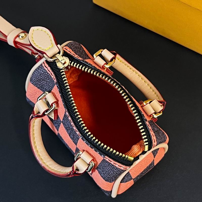 LV keyring lyh34 (5)