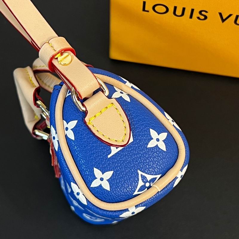 LV keyring lyh35 (8)