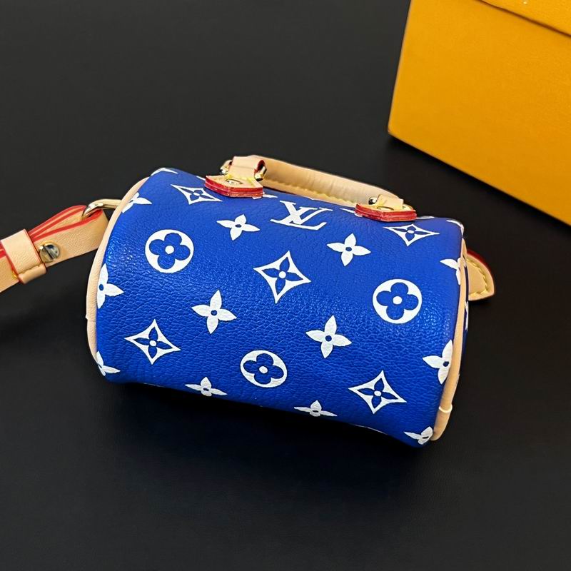 LV keyring lyh35 (9)