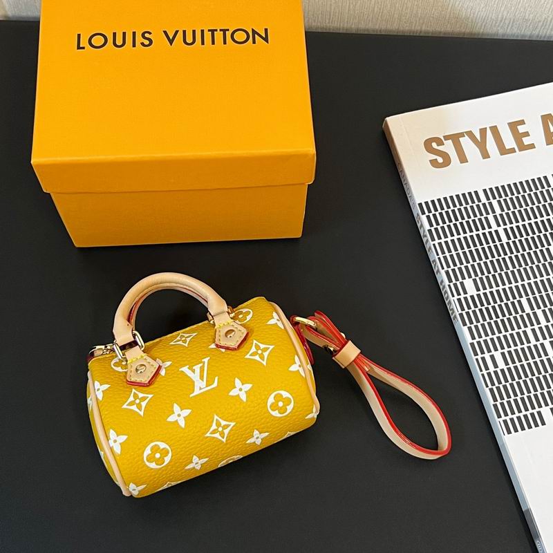 LV keyring lyh36 (4)