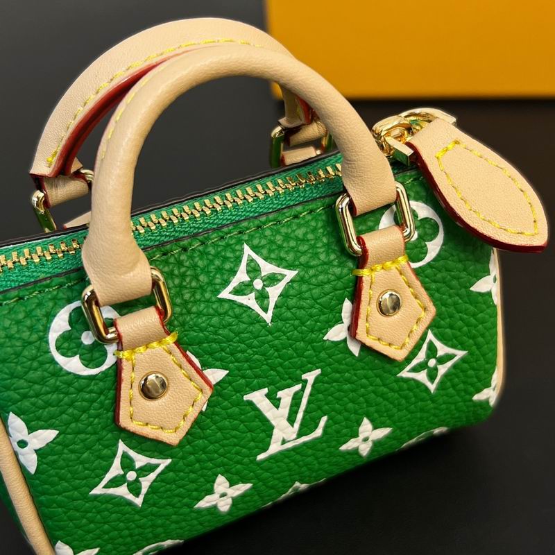 LV keyring lyh37 (8)