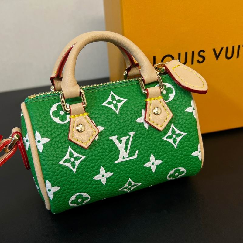 LV keyring lyh37 (9)