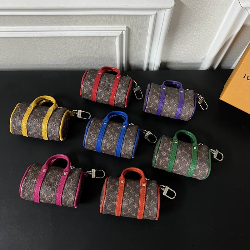 LV keyring lyh40 (1)