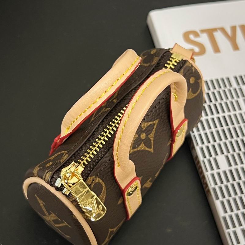 LV keyring lyh68 (8)