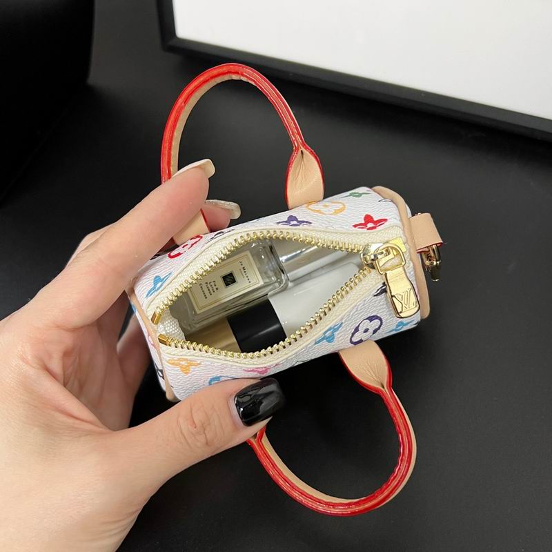 LV keyring lyh69 (3)