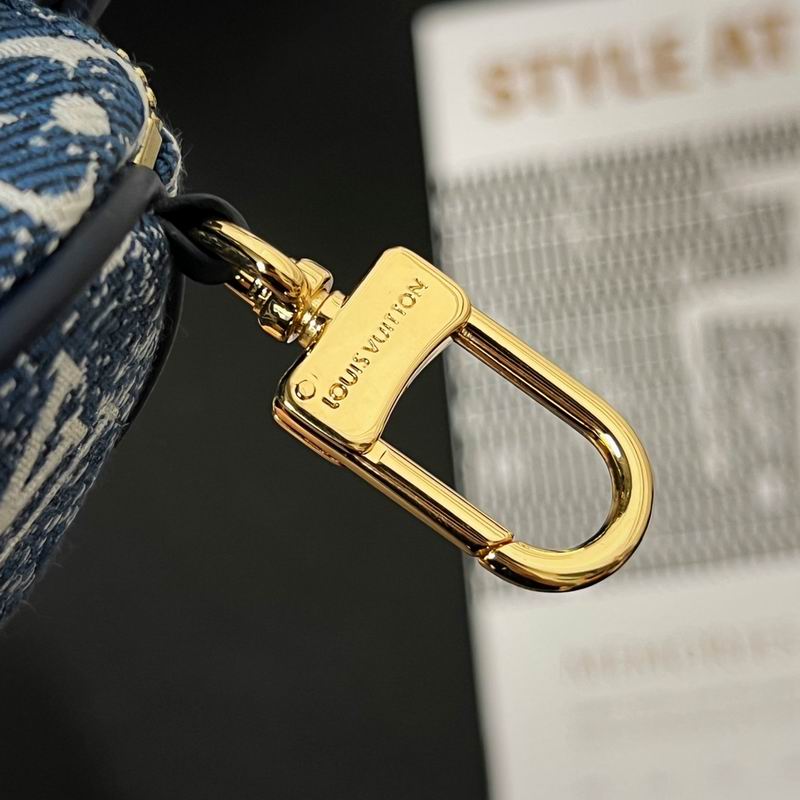 LV keyring lyh70 (8)