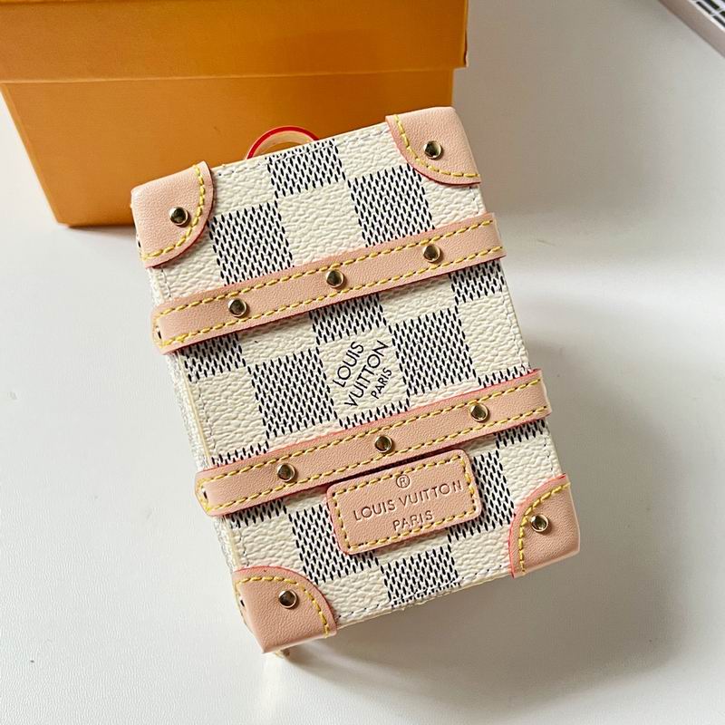 LV keyring lyh82 (4)