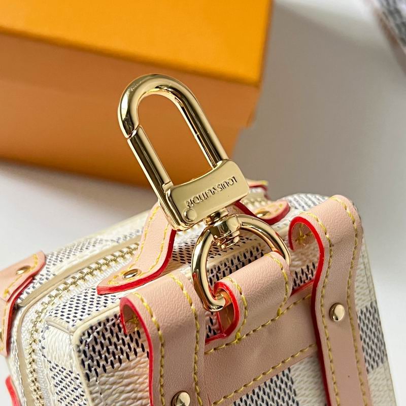 LV keyring lyh82 (7)