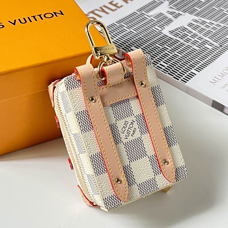 LV keyring lyh82 (9)