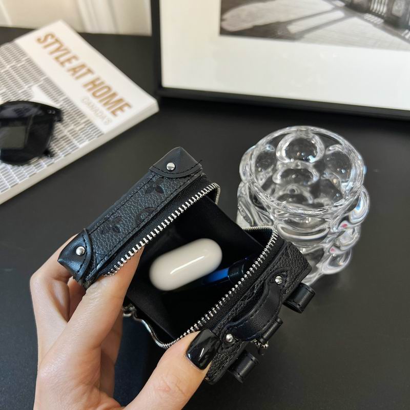 LV keyring lyh83 (3)