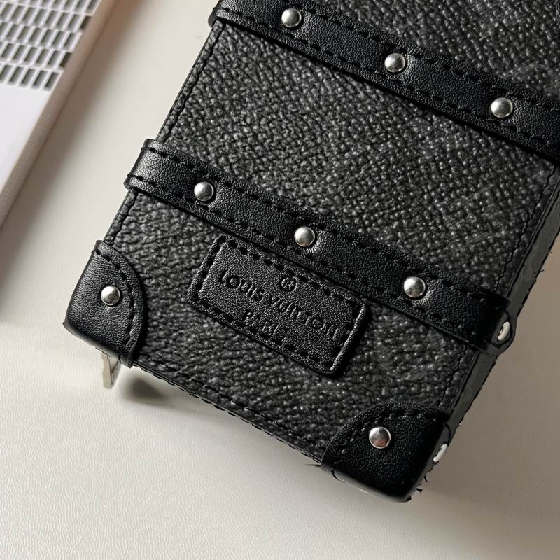 LV keyring lyh84 (4)