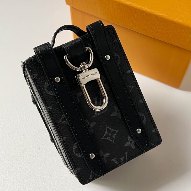 LV keyring lyh84 (6)