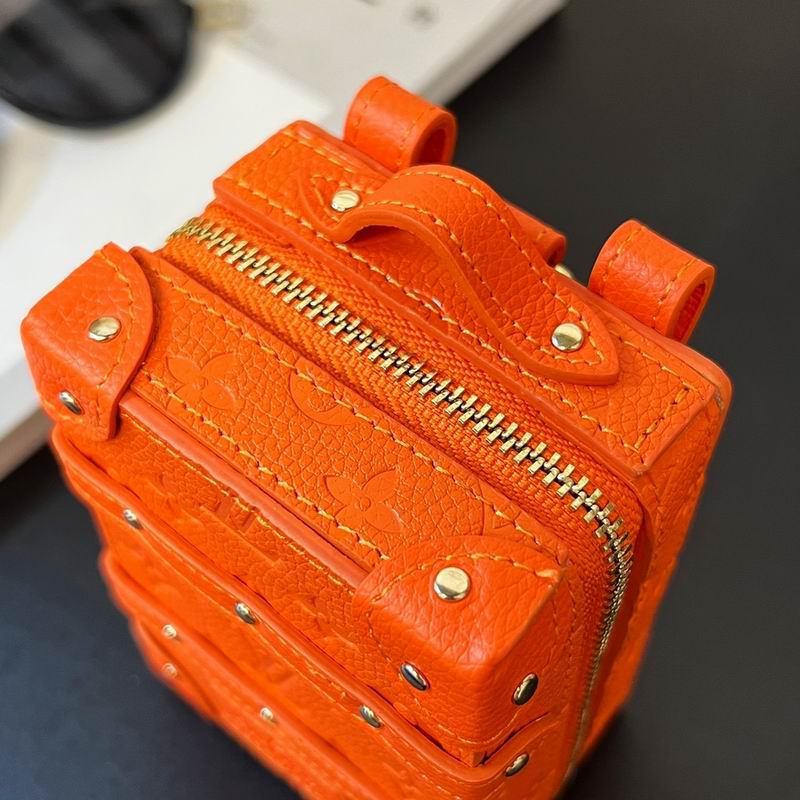 LV keyring lyh87 (7)