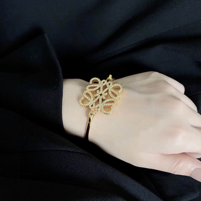 Loewe bracelet 10lyw2 (3)