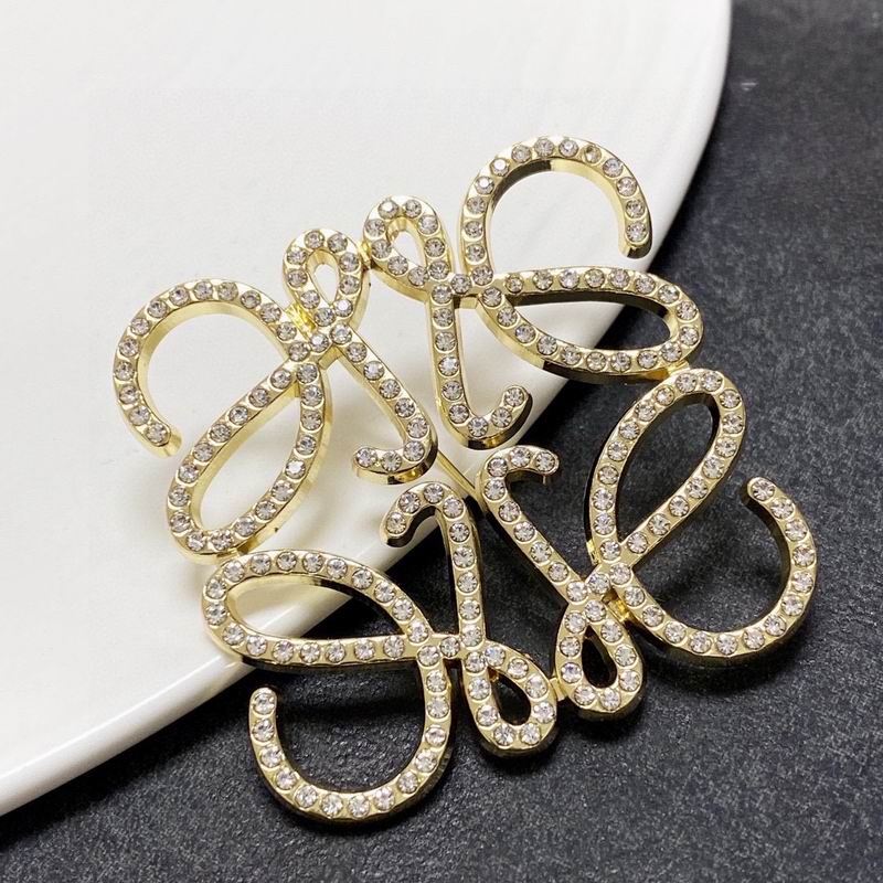 Loewe brooch 09lyw1 (5)