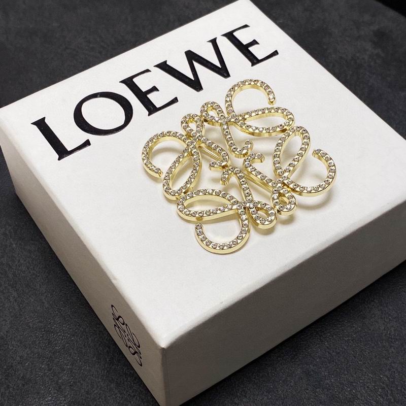 Loewe brooch 09lyw1 (8)