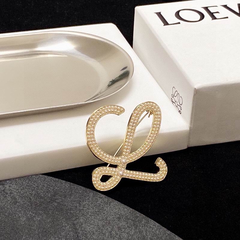 Loewe brooch 09lyw2 (7)