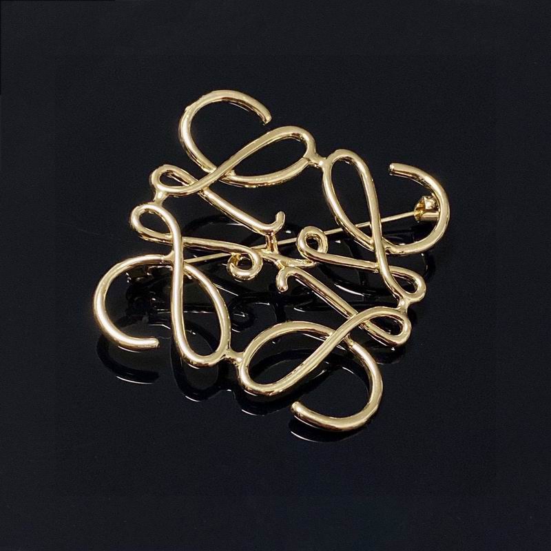Loewe brooch 09lyw3 (8)