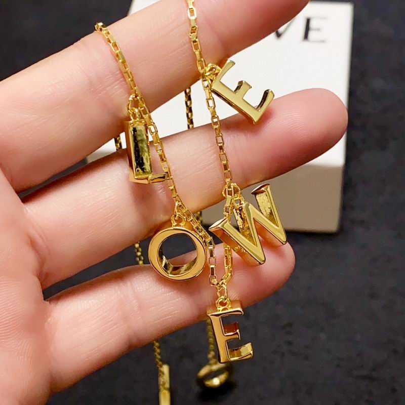 Loewe necklace 09lyw2 (9)