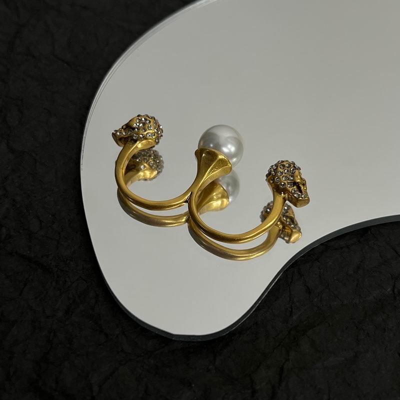 McQueen ring 01lyx1 (4)