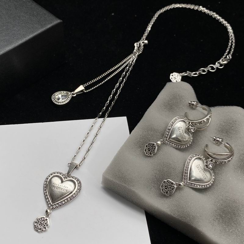 McQueen suits 07lyx1 (2)