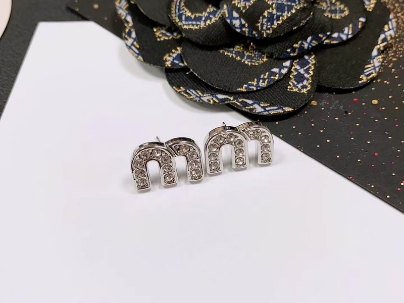 MiuMiu Earring 09lyr3 (1)
