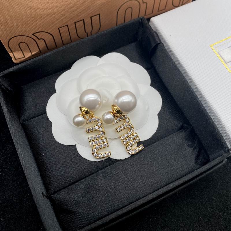 MiuMiu Earring 11lyr35 (4)