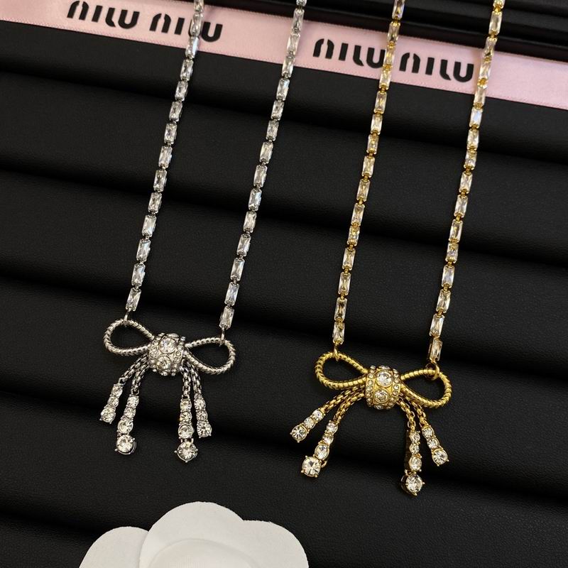 MiuMiu Necklace 09lyr1 (1)