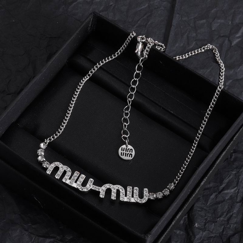 MiuMiu Necklace 11lyr5 (1)