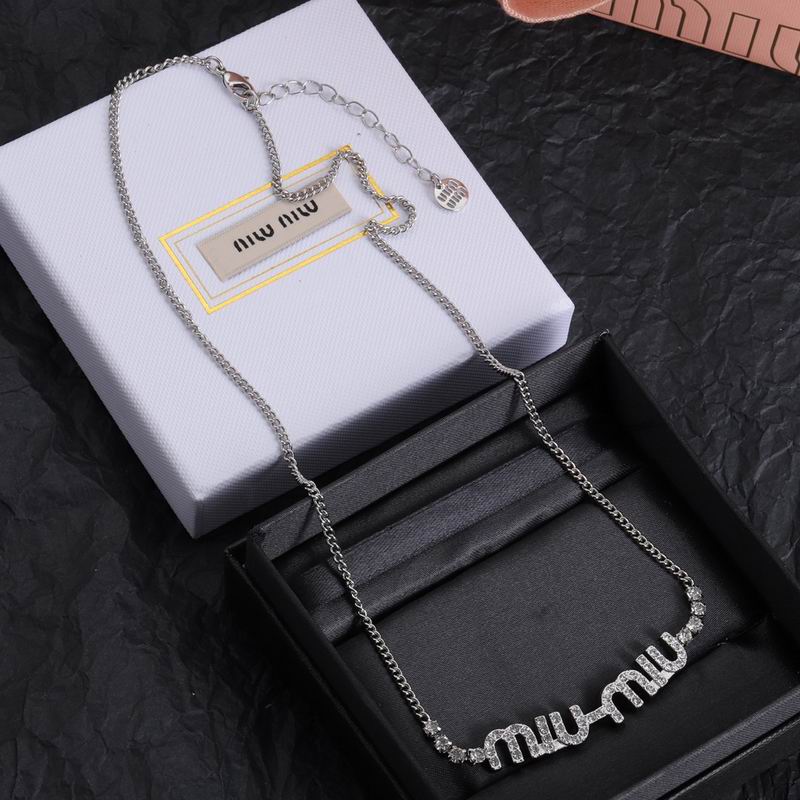 MiuMiu Necklace 11lyr5 (2)