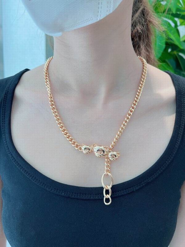 Moschino necklace 11lyx1(2)